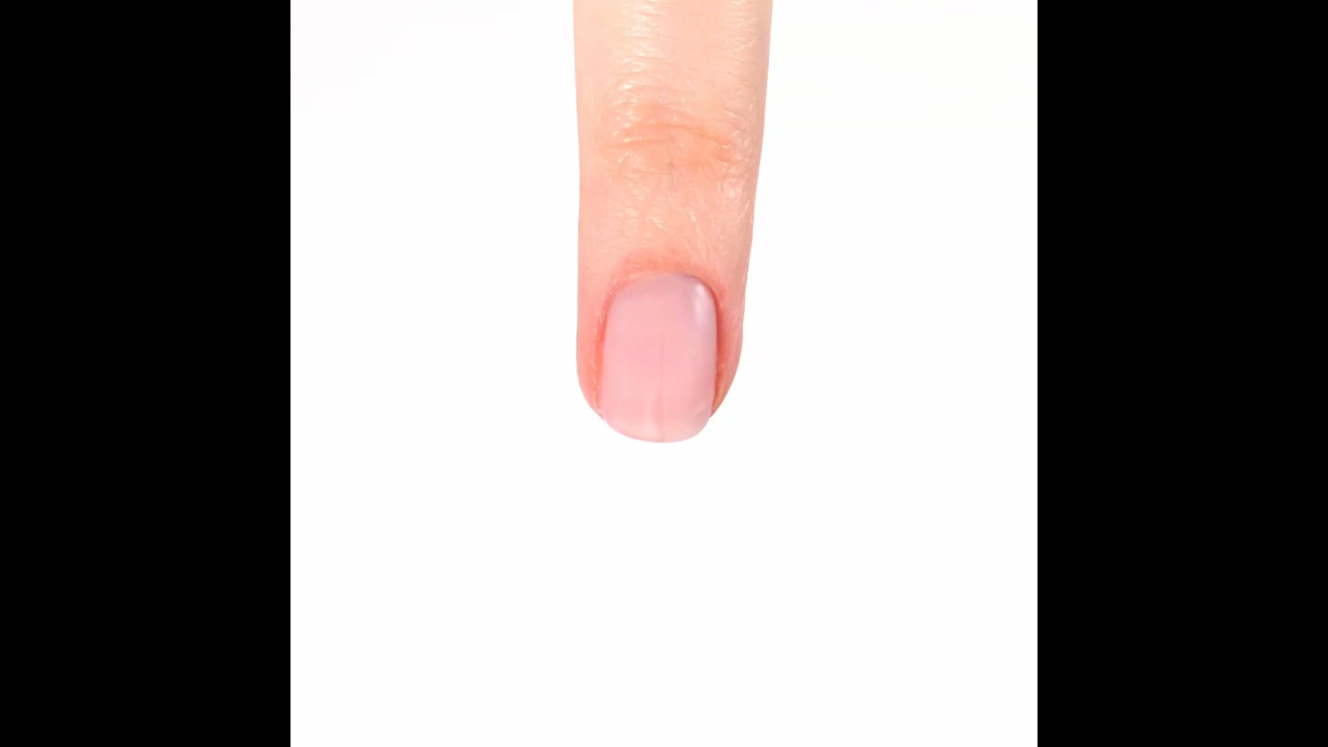 Application de Vernis semi-permanent VS59 Nightmare