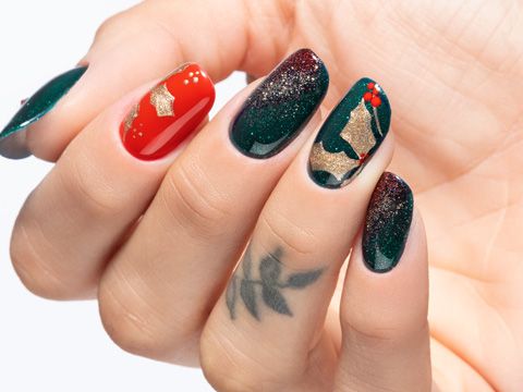 Christmas Nails | Uñas navideñas con acebo