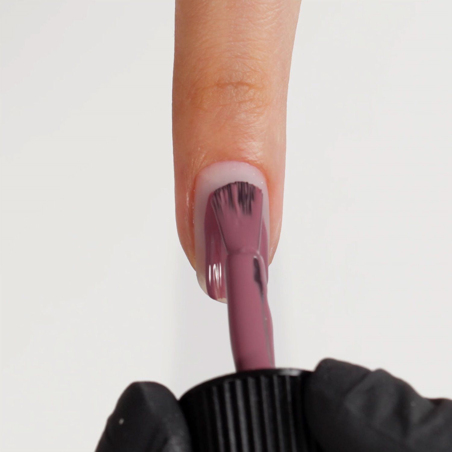 Application of Gel Nail Polish SP733 Mauve Suede