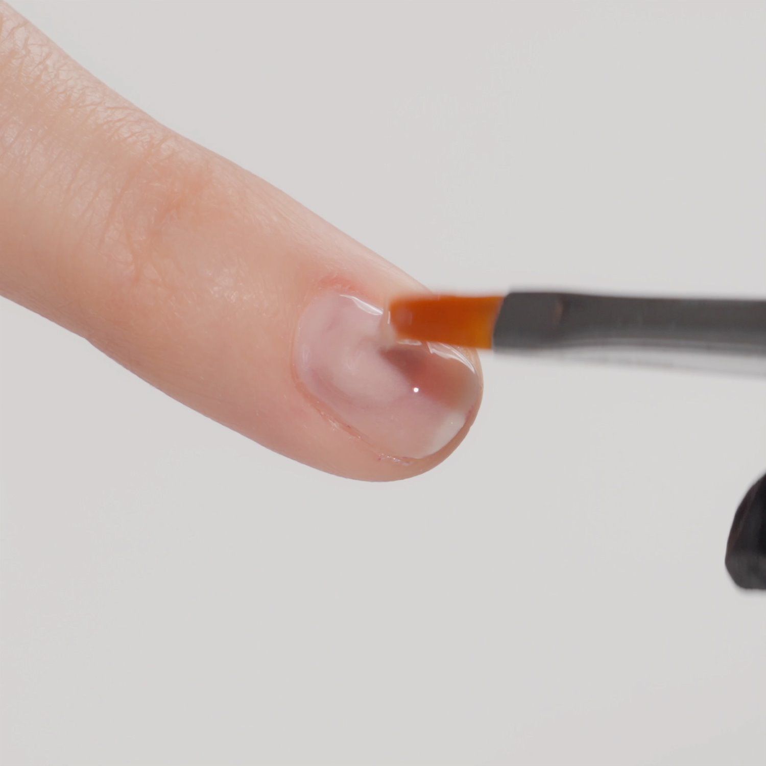 Applicazione di Master Fiber Builder Nude 15ml