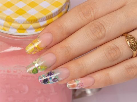 Francesa con técnica reversa con frutas