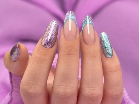 Manicura francesa con técnica reversa brillibrilli