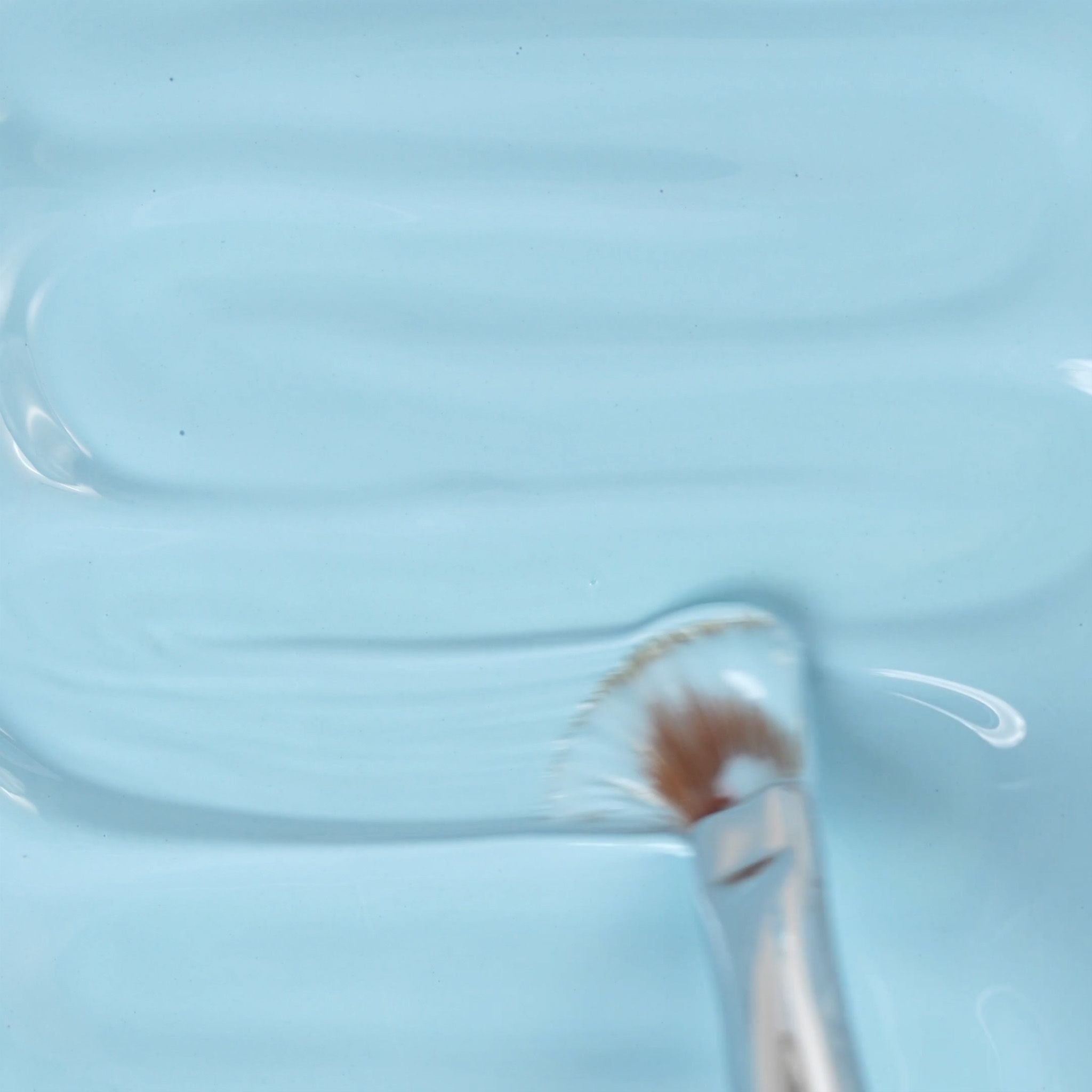 Application de Gel couleur C81 Naxos