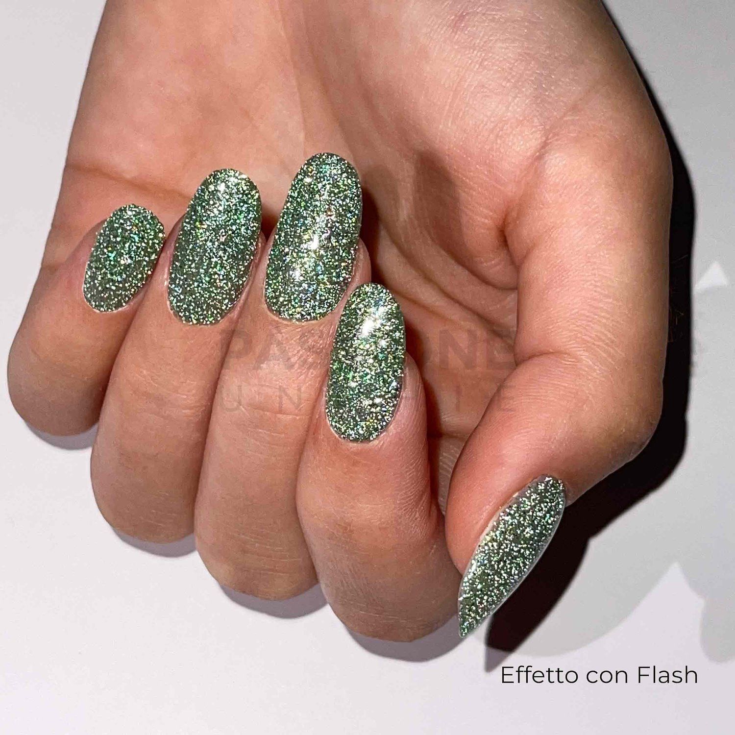 Gel Nail Polish SP277 Green Disco detail