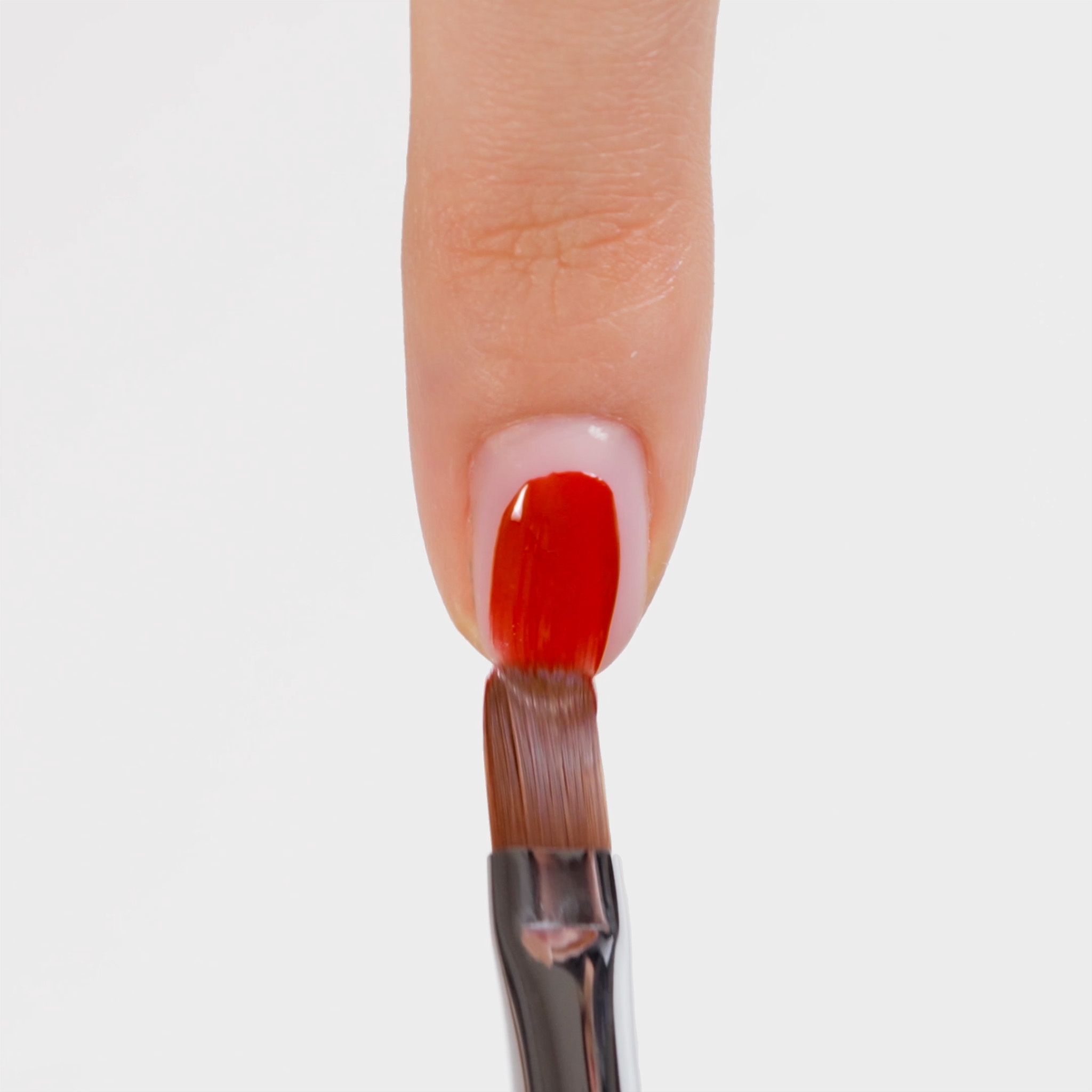 Application of Gel colour F05 Revenge Red