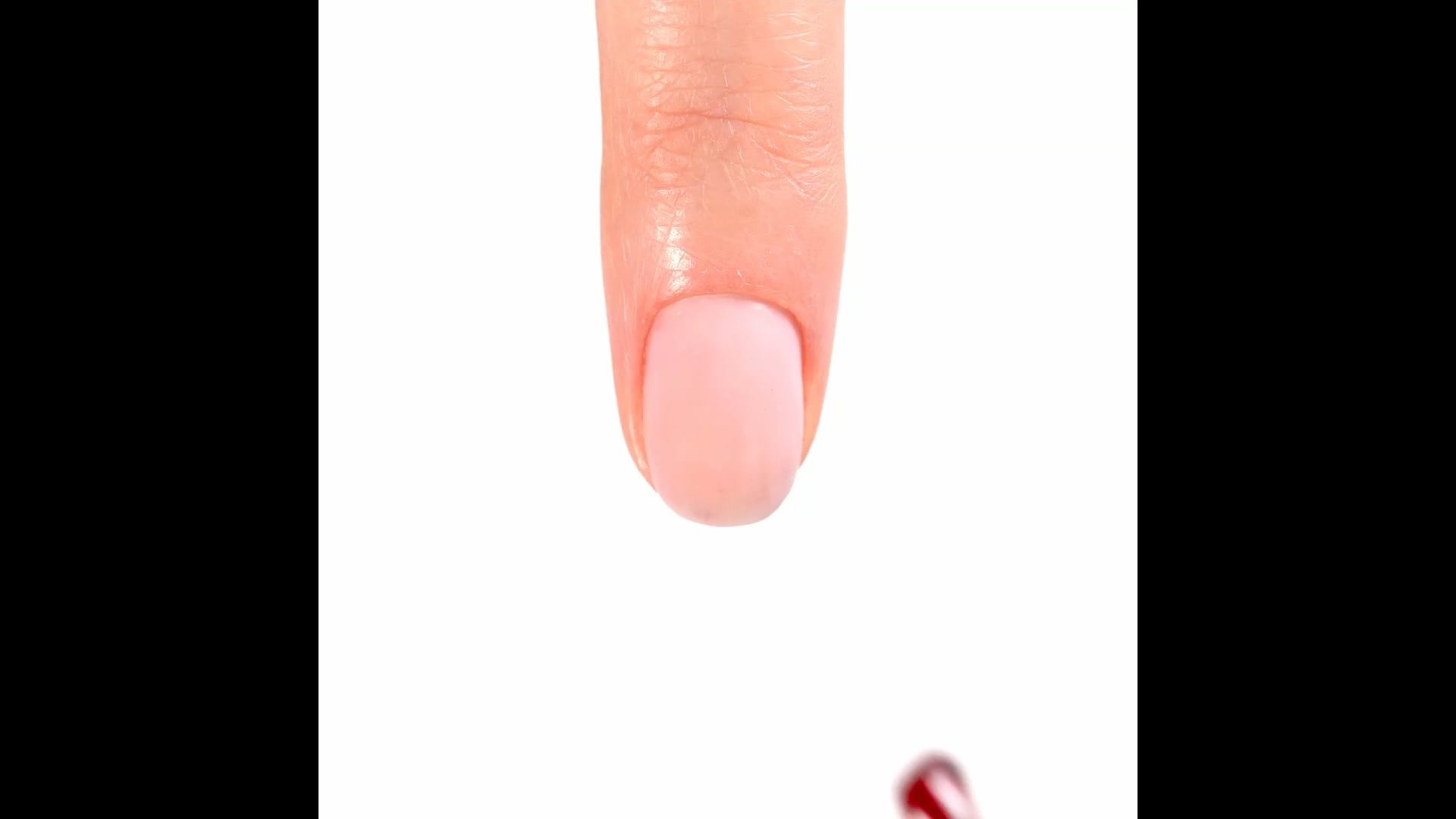Application of Gel Polish GPG05 Red Glitter