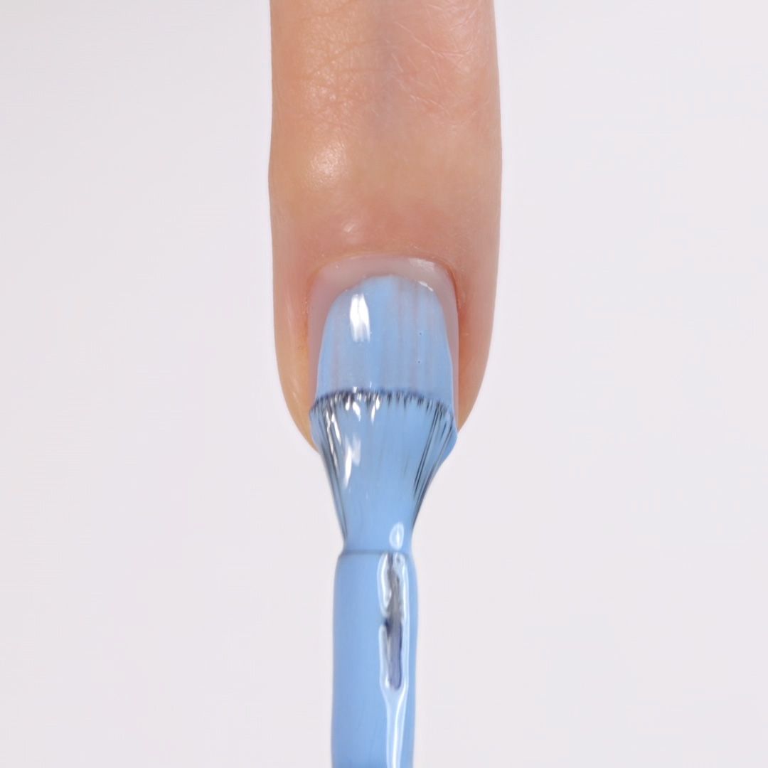 Application of Gel Polish GP15 Naples