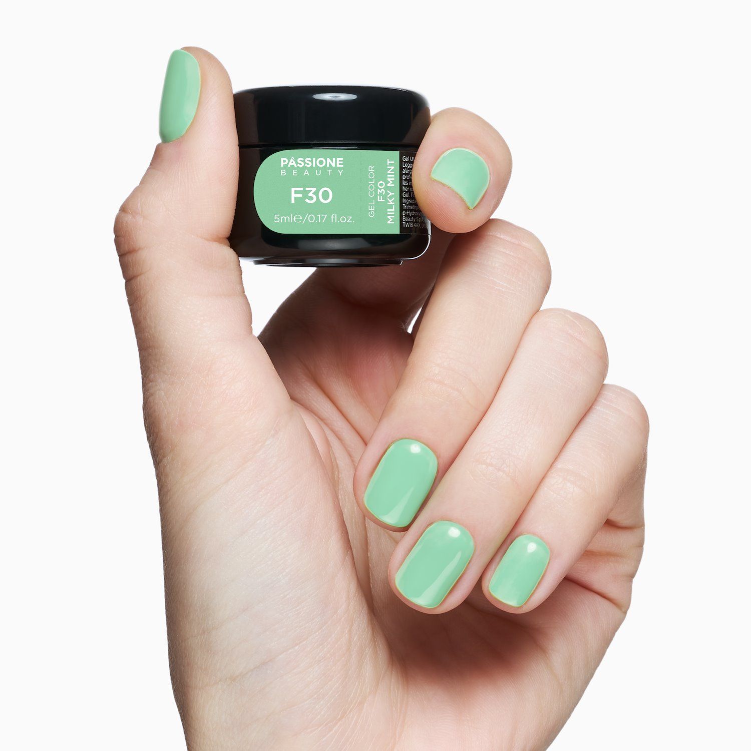 Gel colour F30 Milky Mint detail