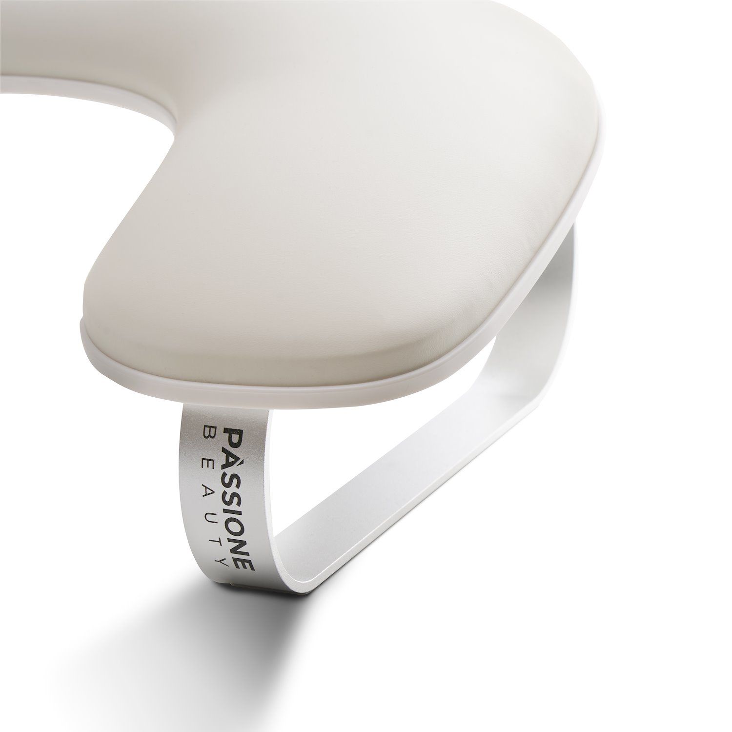 Almohada apoyabrazos para manicura en forma de media luna detalle