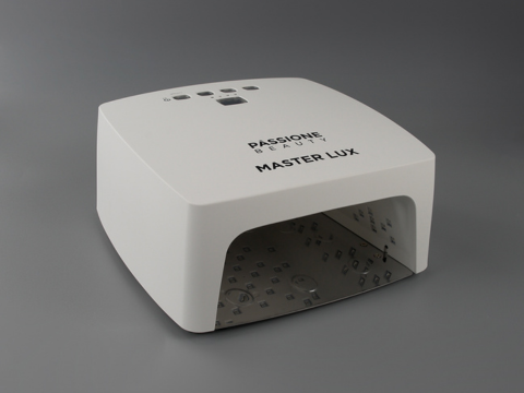 Die professionelle Master Lux UV/LED-Lampe