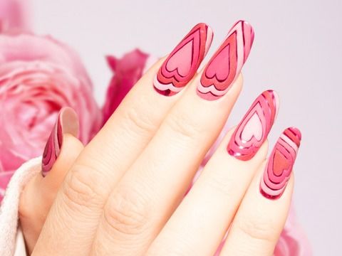Geometric V Day Nails | Uñas de San Valentín con corazones
