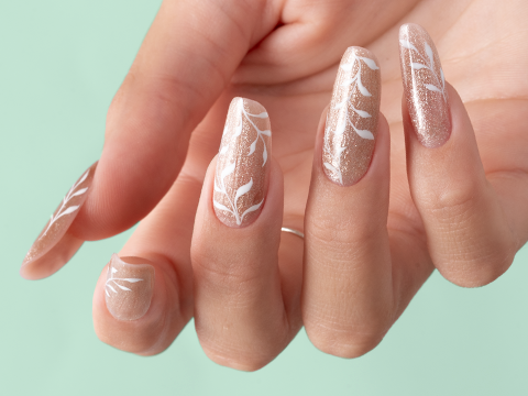 Liquid Acrilgel Gold | Nail art or