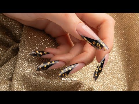 Golden Infusion | French estructural negro y dorado