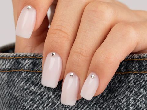 Milky Nails