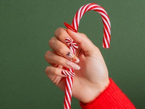 Unghie da Favola | Nail art natalizia