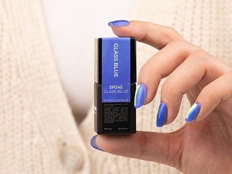 Winter Nights | Aurora Nails