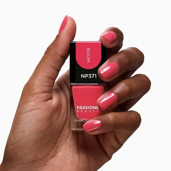Vernis NP371 Boom - Vernis rouge corail - détail 1