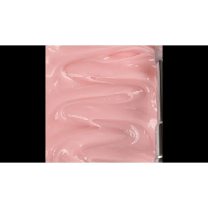 Anwendung von Extra Cover Blush 50 ml