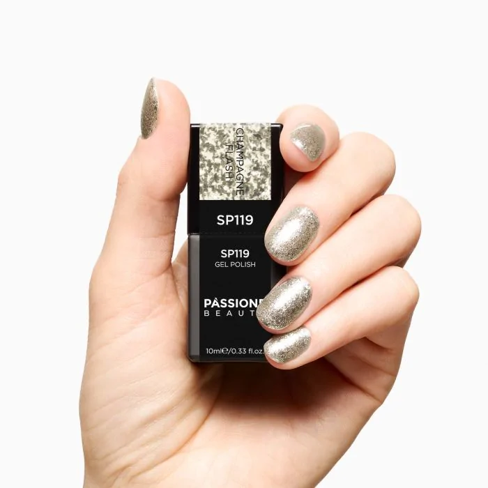 UV-Nagellack SP119 Champagne Flash - UV-Nagellack Champagner mit Glitzer und Silber-Flakes - Detail 1