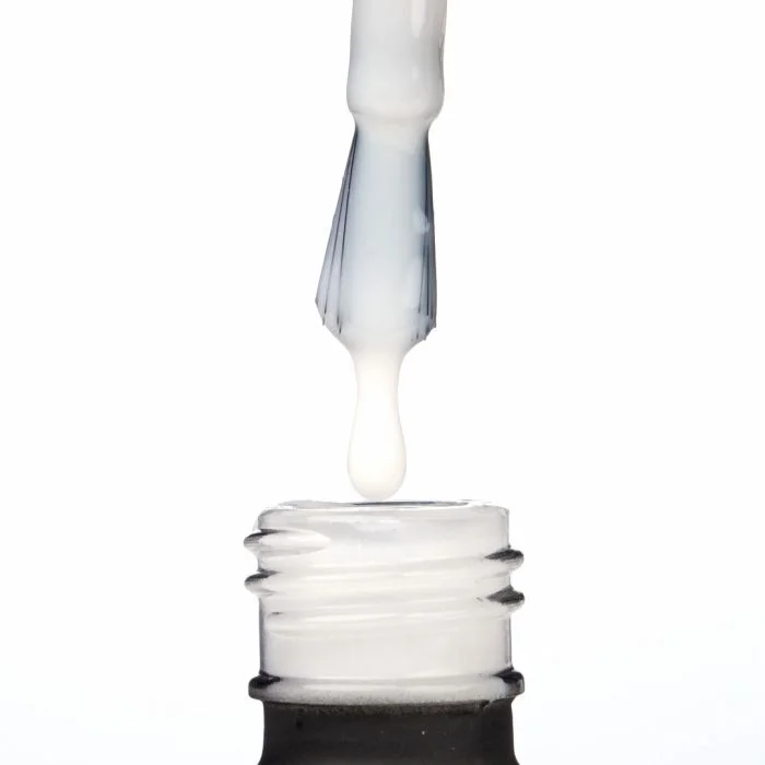 Aplicación de HD Fiber Base White 15ml
