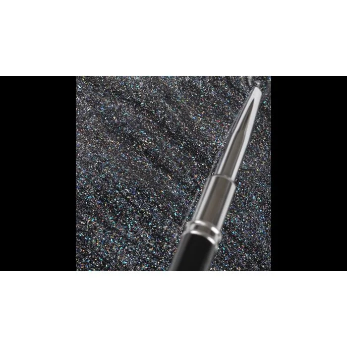 Applicazione di Smalto semipermanente SP446 Limbo