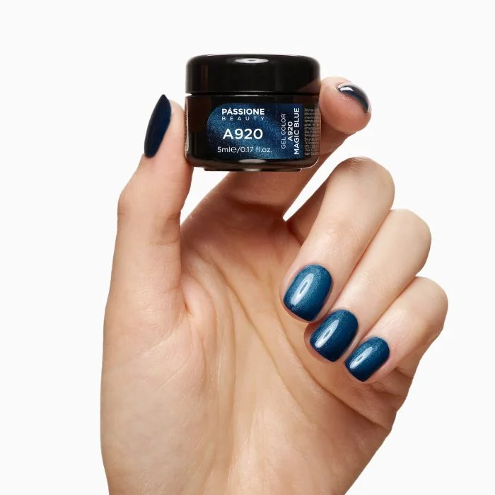 Gel colour A920 Magic Blue - Blue Cat's Eyes Gel Colour with microglitters - detail 1