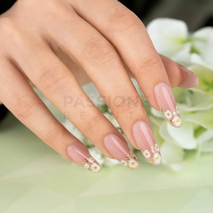 Let it Bee - Nail Stickers - Nail art stickers with flowers, bees and lettering - detail 1