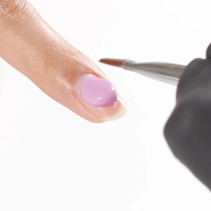 Application de AcrilGel® Cover Lilac 60 ml