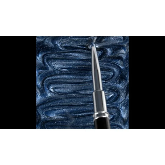 Applicazione di Smalto semipermanente SP619 Denim Velvet Cat Eye
