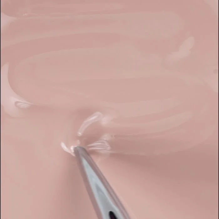 Applicazione di Smalto semipermanente SP598 Porcelain