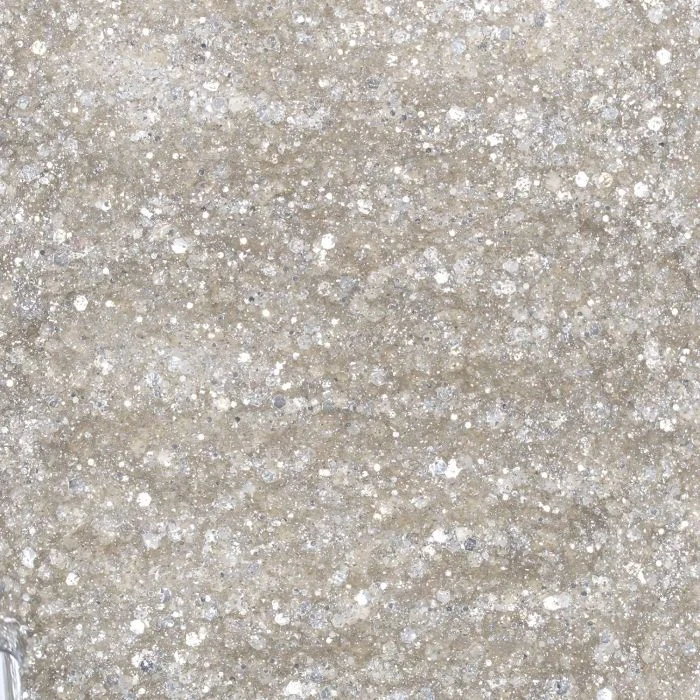 Application of Gel Nail Polish SP755 Glittering Ice