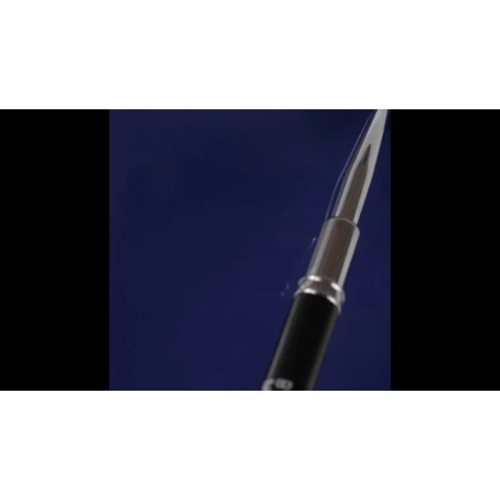 Applicazione di Smalto semipermanente SP629 Opulent Indigo