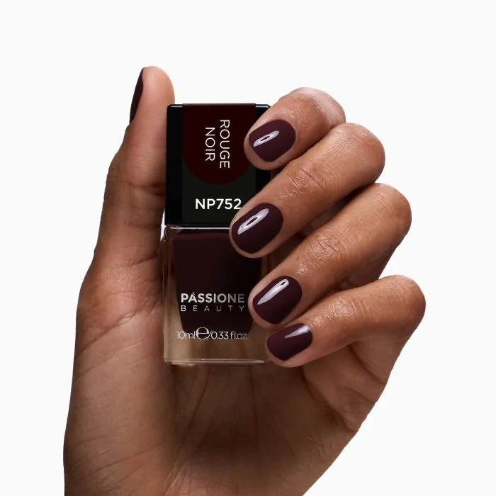 Nagellack NP752 Rouge Noir - Bordeaux-Nagellack in sehr dunklem Ton - Detail 2