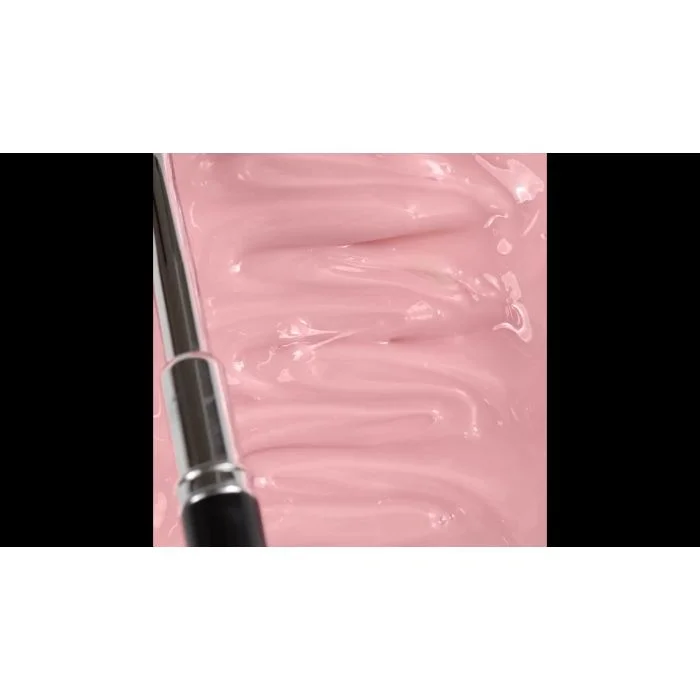Application de Soft Rose Builder 50 ml