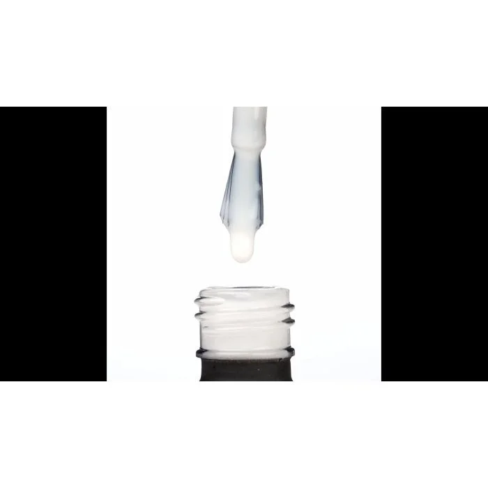 Applicazione di HD Fiber Base White 15 ml