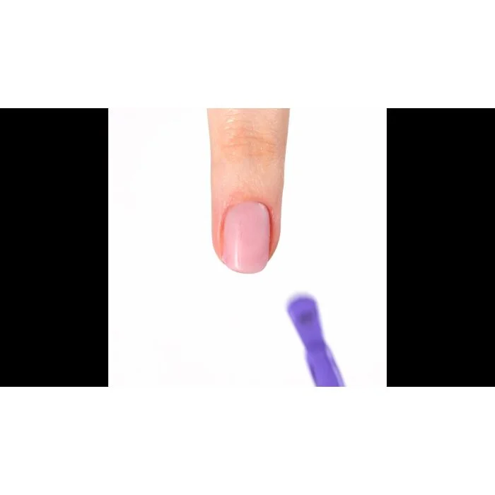 Aplicación de Esmalte Semipermanente SP570 Royal Purple