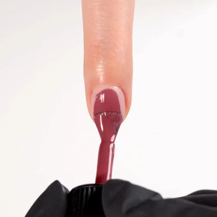 Applicazione di Smalto semipermanente SP86 Sienna