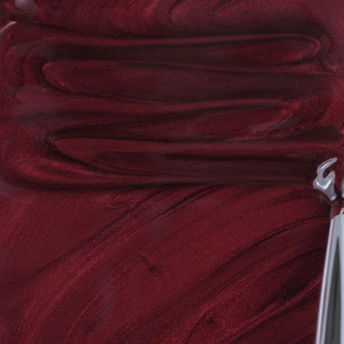 Aplicación de Esmalte semipermanente  SP751 Vamp Bordeaux
