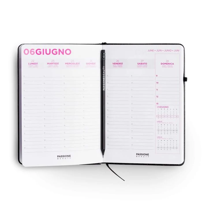 Weekly Planner - 2026 - Agenda Semanal 2026 Tapa de Purpurina Negra - detalle 1