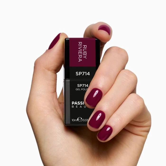 Vernis semi-permanent SP714 Ruby Riviera - Vernis semi-permanent rouge bordeaux - détail 3