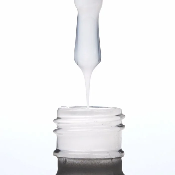 Applicazione di GELNIUS® White 15 ml