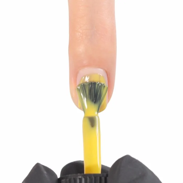 Aplicación de Esmalte semipermanente SP250 Rollercoaster