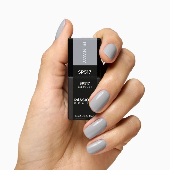 Gel Nail Polish SP517 Runway - Pearly grey gel polish - detail 3