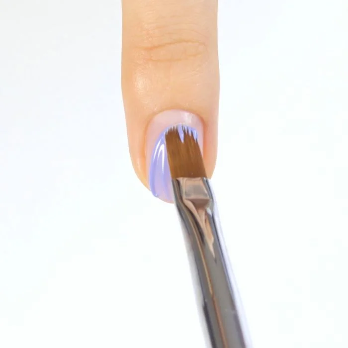 Application de Gel Couleur F28 Provence