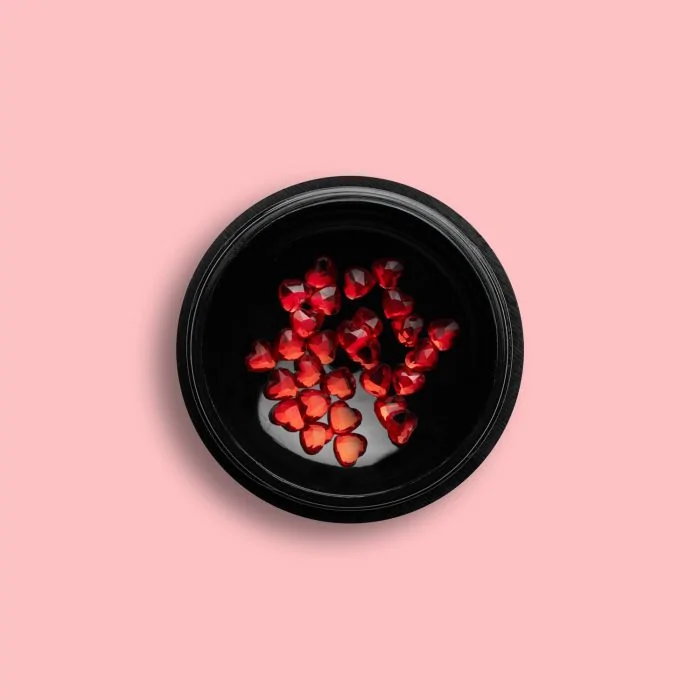 Red Hearts Gems - Strass pour ongles, couleur rouge en forme de cœur
