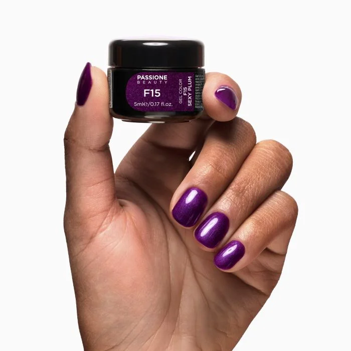 Gel colour F15 Sexy Plum - Dark purple Self-sealingUV Gel Colour with metal effect - detail 2