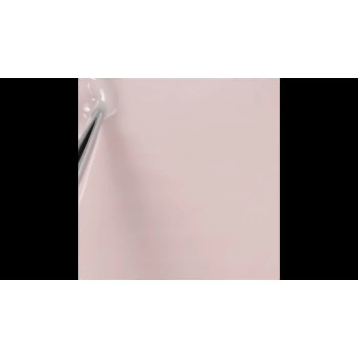 Applicazione di Smalto semipermanente SP661 Milky Soft Silk
