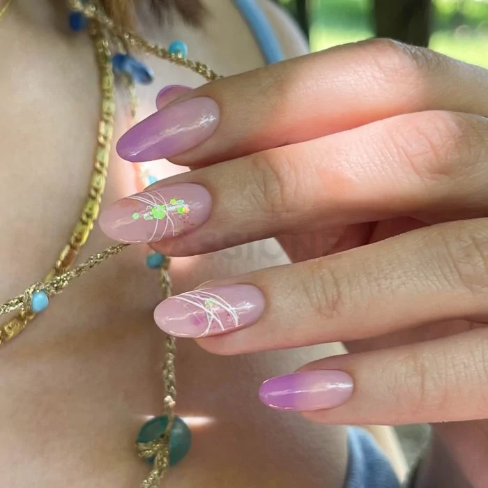 Light Rose Glow Glitter - Opalescent Light Rose glitter and sequins - detail 1