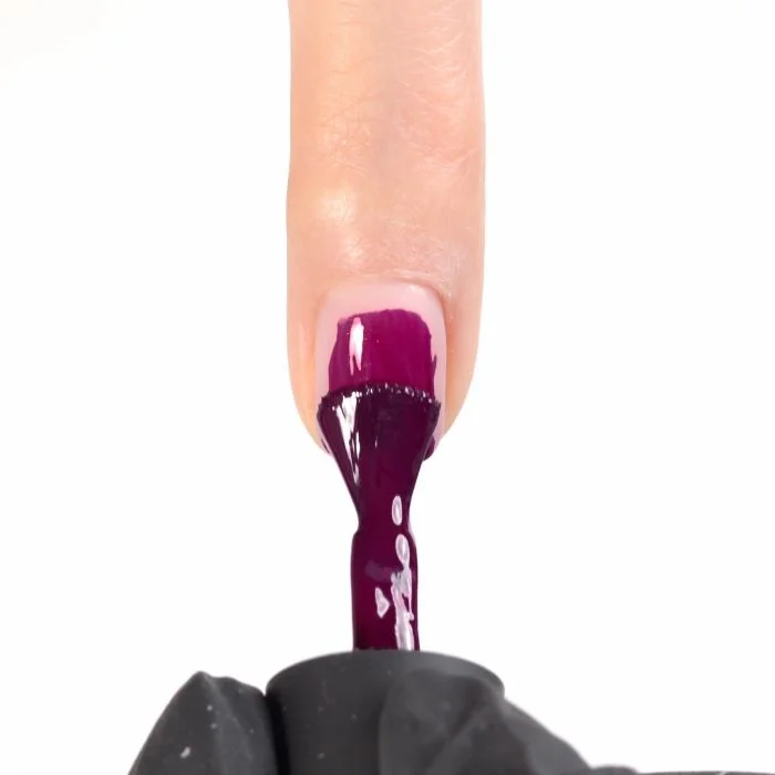 Application of Gel Nail Polish GPA129 Perfect 