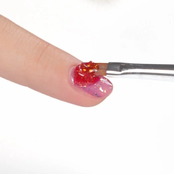 Anwendung von Glass Glitter Red 15 ml